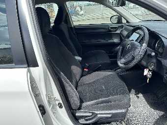 TOYOTA COROLLA AXIO 2018 Image 16