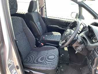 TOYOTA VOXY 2020 Image 14