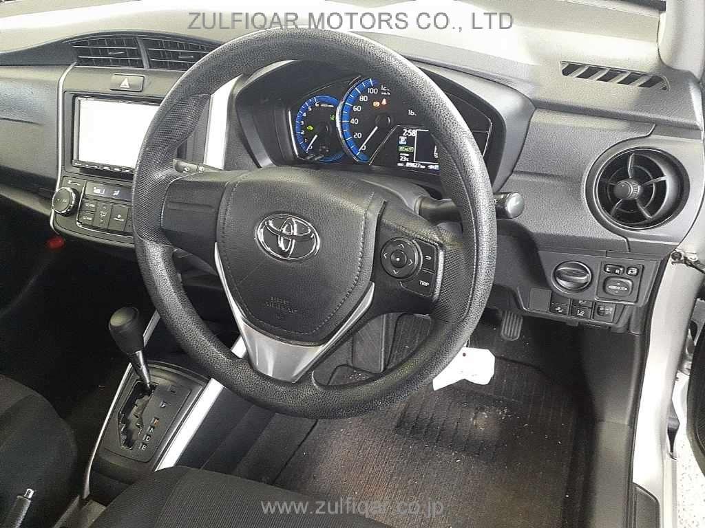 TOYOTA COROLLA FIELDER 2019 Image 7