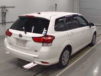 TOYOTA COROLLA FIELDER 2019 Image 2