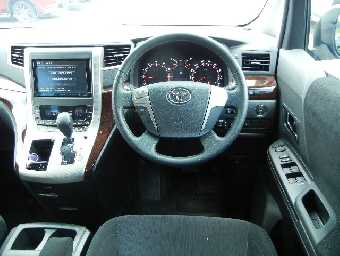 TOYOTA VELLFIRE 2013 Image 9