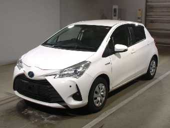 TOYOTA VITZ 2019 Image 1