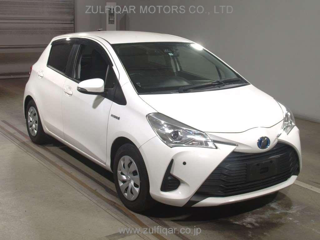 TOYOTA VITZ 2019 Image 3