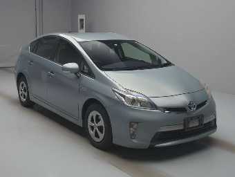 TOYOTA PRIUS PHV 2013 Image 3