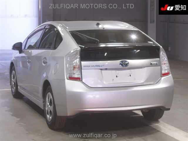 TOYOTA PRIUS PHV 2013 Image 2