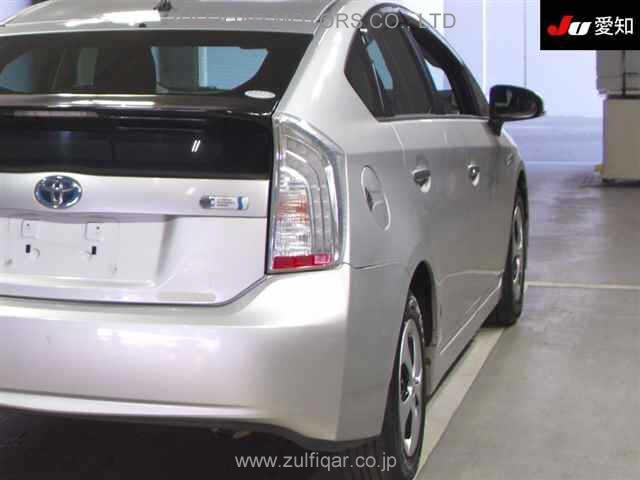 TOYOTA PRIUS PHV 2013 Image 8