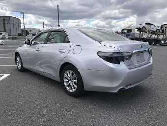 TOYOTA MARK X 2018 Image 13