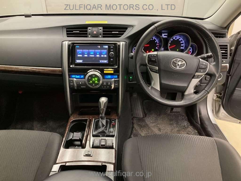 TOYOTA MARK X 2018 Image 6