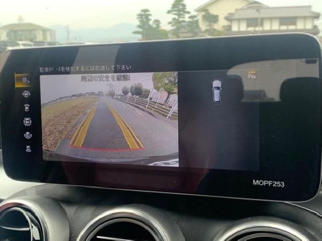 MERCEDES AMG GLC 2020 Image 24