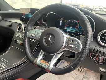 MERCEDES AMG GLC 2020 Image 22