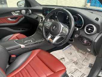 MERCEDES AMG GLC 2020 Image 23