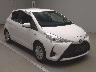 TOYOTA VITZ 2019 Image 3