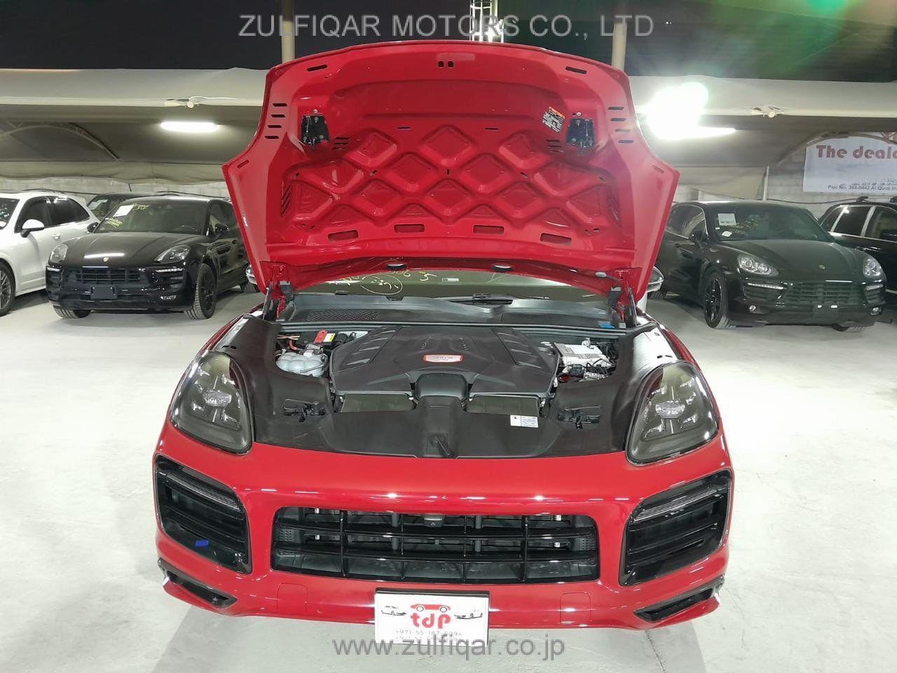 PORSCHE CAYENNE 2021 Image 9