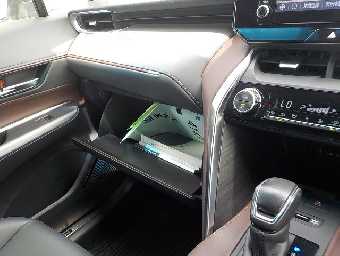 TOYOTA HARRIER HYBRID 2020 Image 9