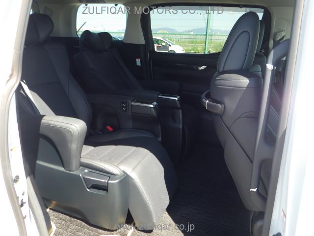 TOYOTA VELLFIRE 2020 Image 10