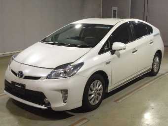 TOYOTA PRIUS PHV 2015 Image 1
