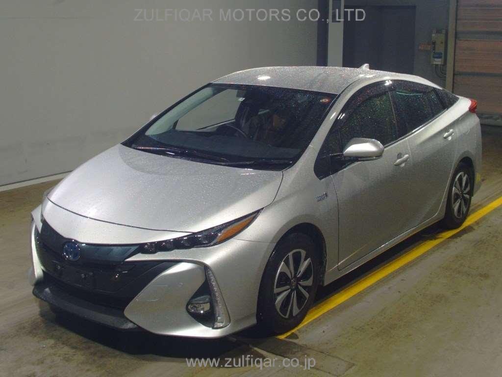 TOYOTA PRIUS PHV 2021 Image 1