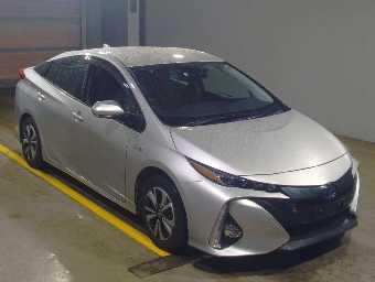 TOYOTA PRIUS PHV 2021 Image 3