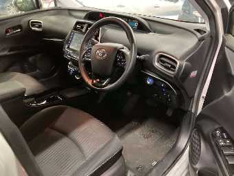 TOYOTA PRIUS PHV 2021 Image 5