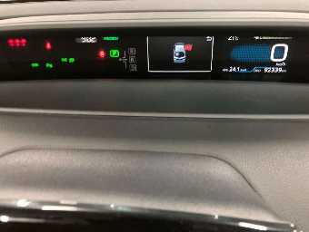 TOYOTA PRIUS PHV 2021 Image 7