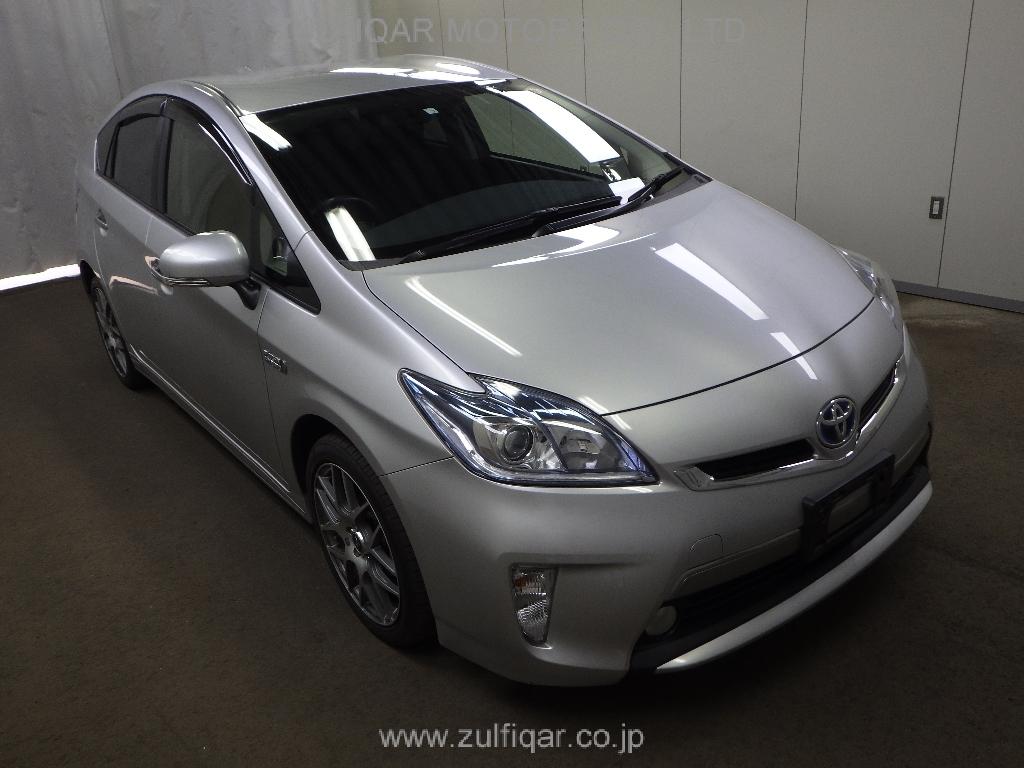 TOYOTA PRIUS 2014 Image 1