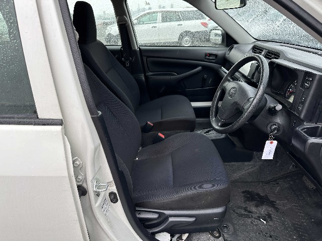 TOYOTA PROBOX 2019 Image 19