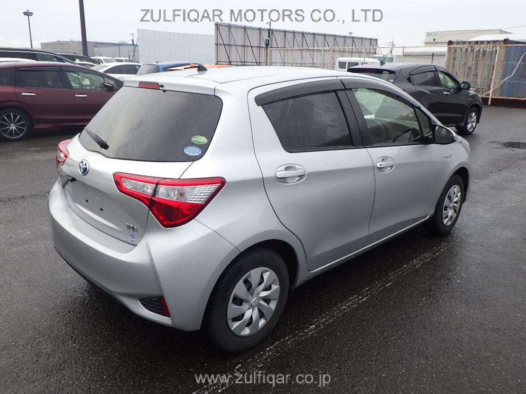 TOYOTA VITZ 2019 Image 29