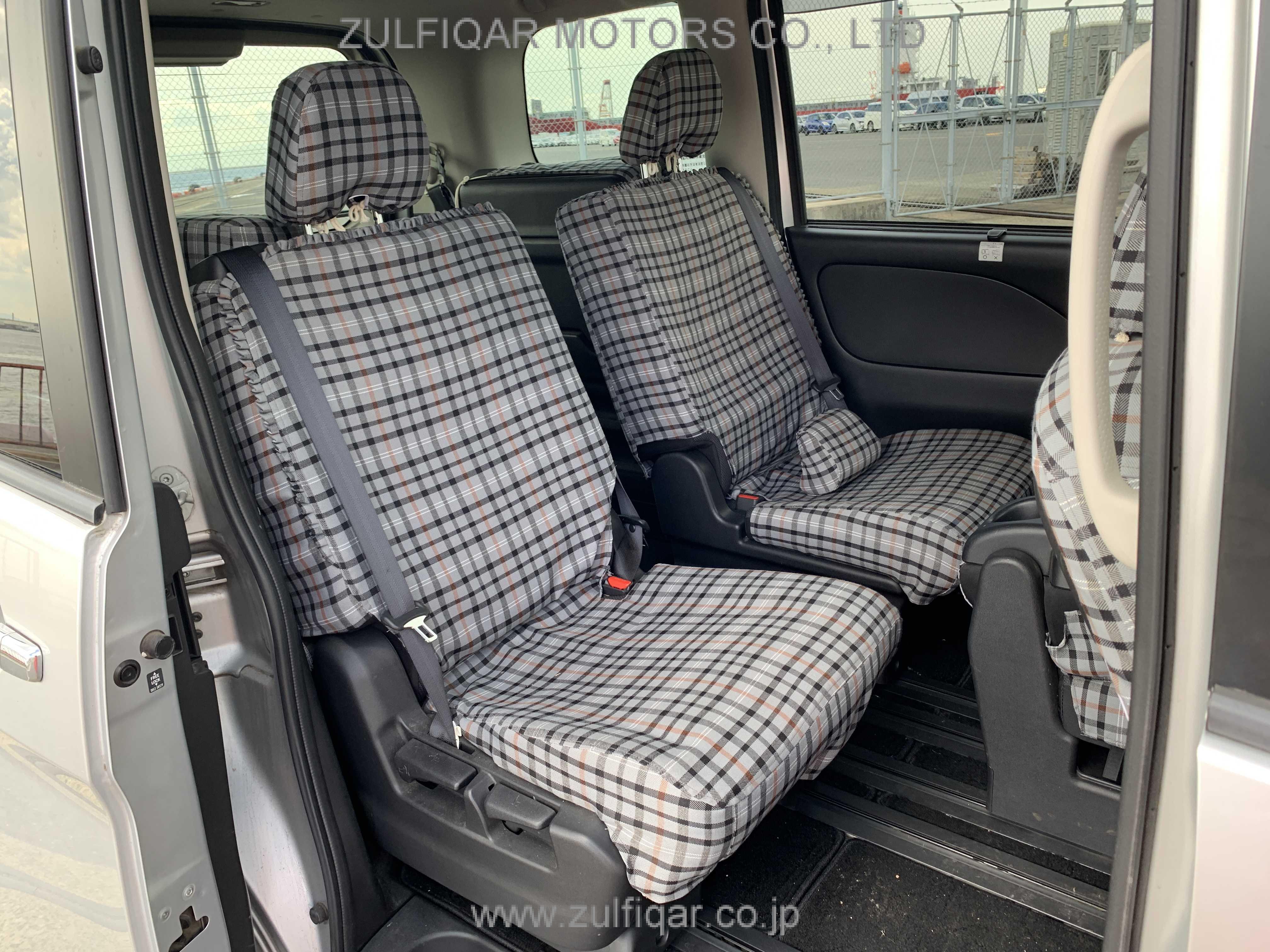 NISSAN SERENA 2018 Image 12