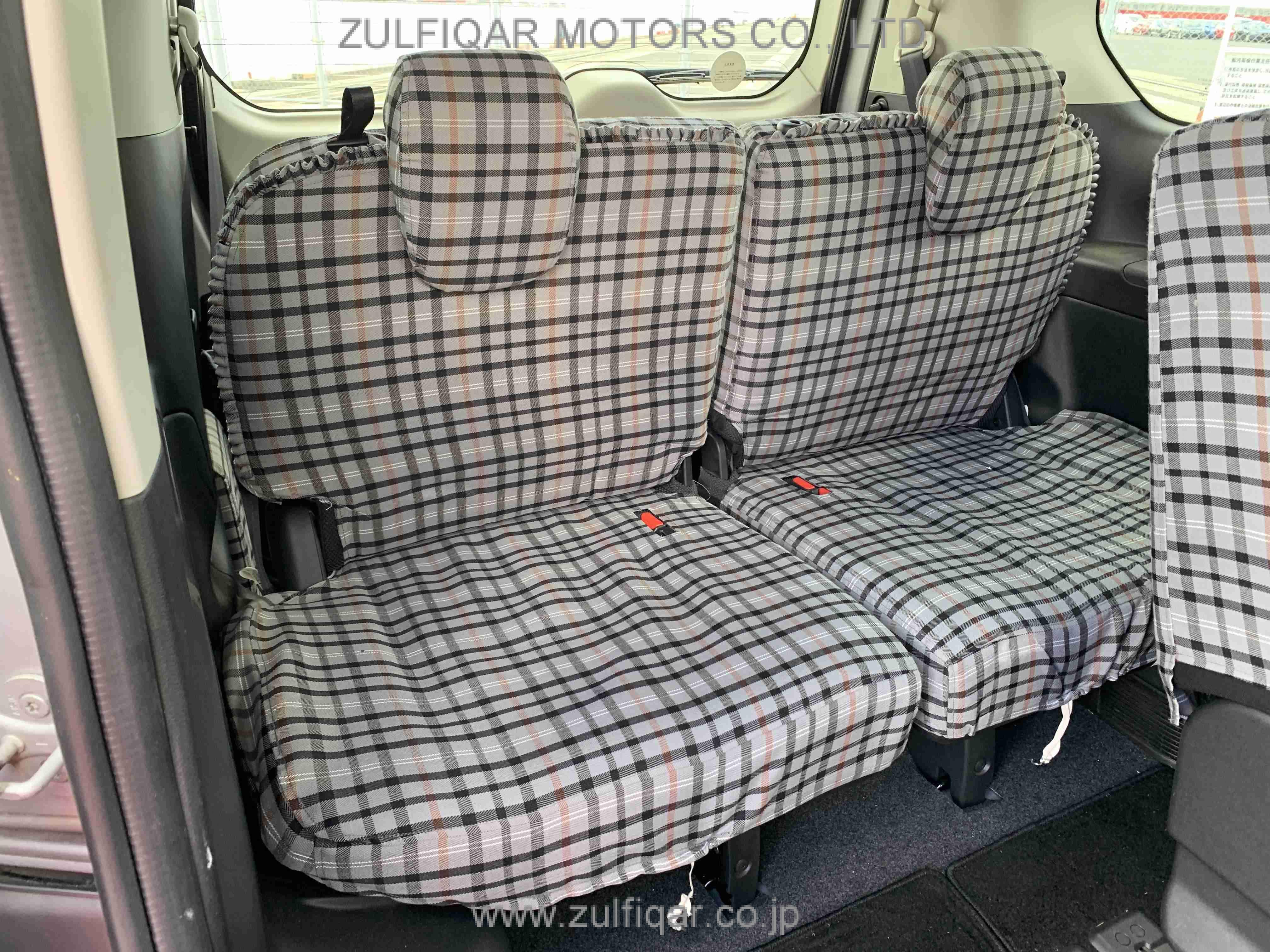 NISSAN SERENA 2018 Image 19