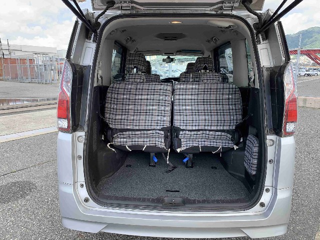 NISSAN SERENA 2018 Image 20