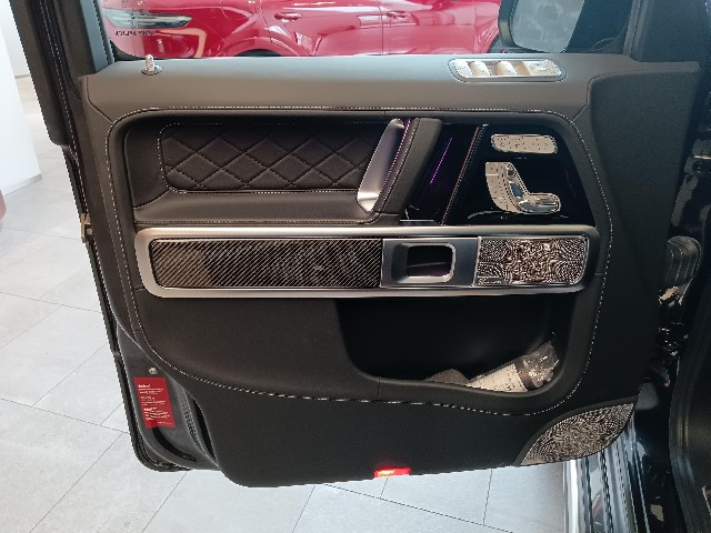 MERCEDES AMG G CLASS 2021 Image 27