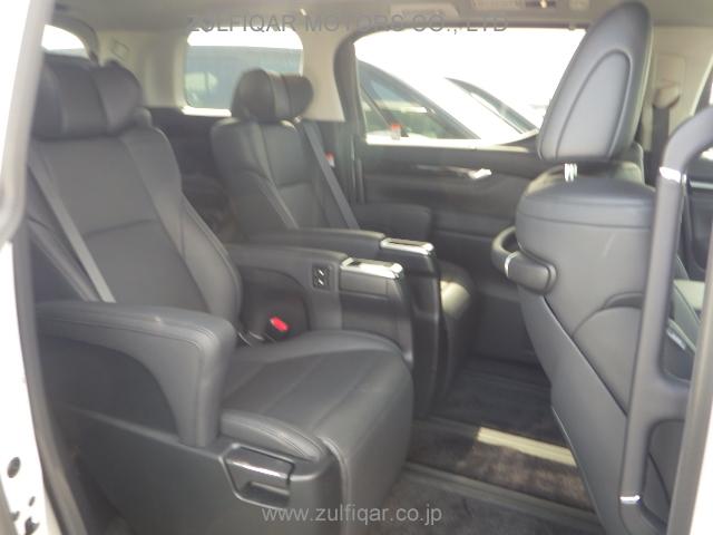 TOYOTA ALPHARD 2023 Image 12