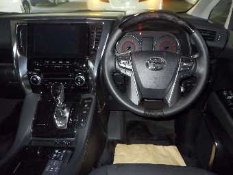 TOYOTA ALPHARD 2023 Image 6