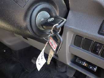 NISSAN NV350 CARAVAN 2019 Image 12