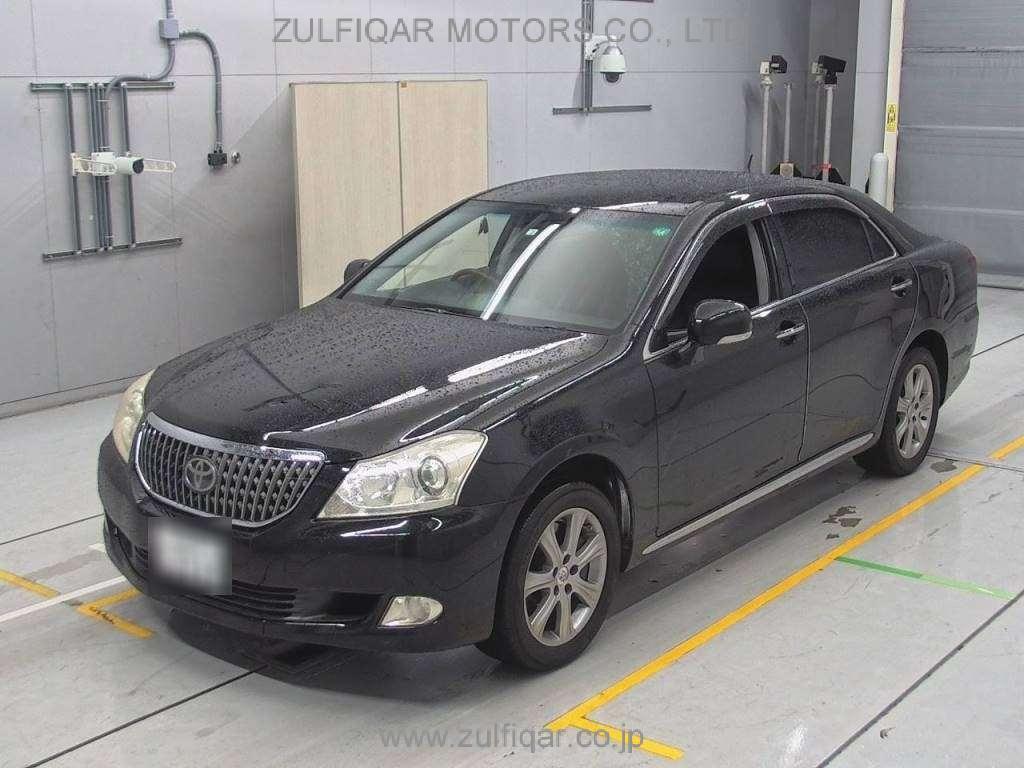 TOYOTA CROWN MAJESTA 2009 Image 1