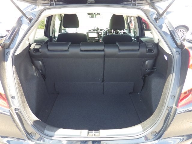 HONDA FIT 2018 Image 25