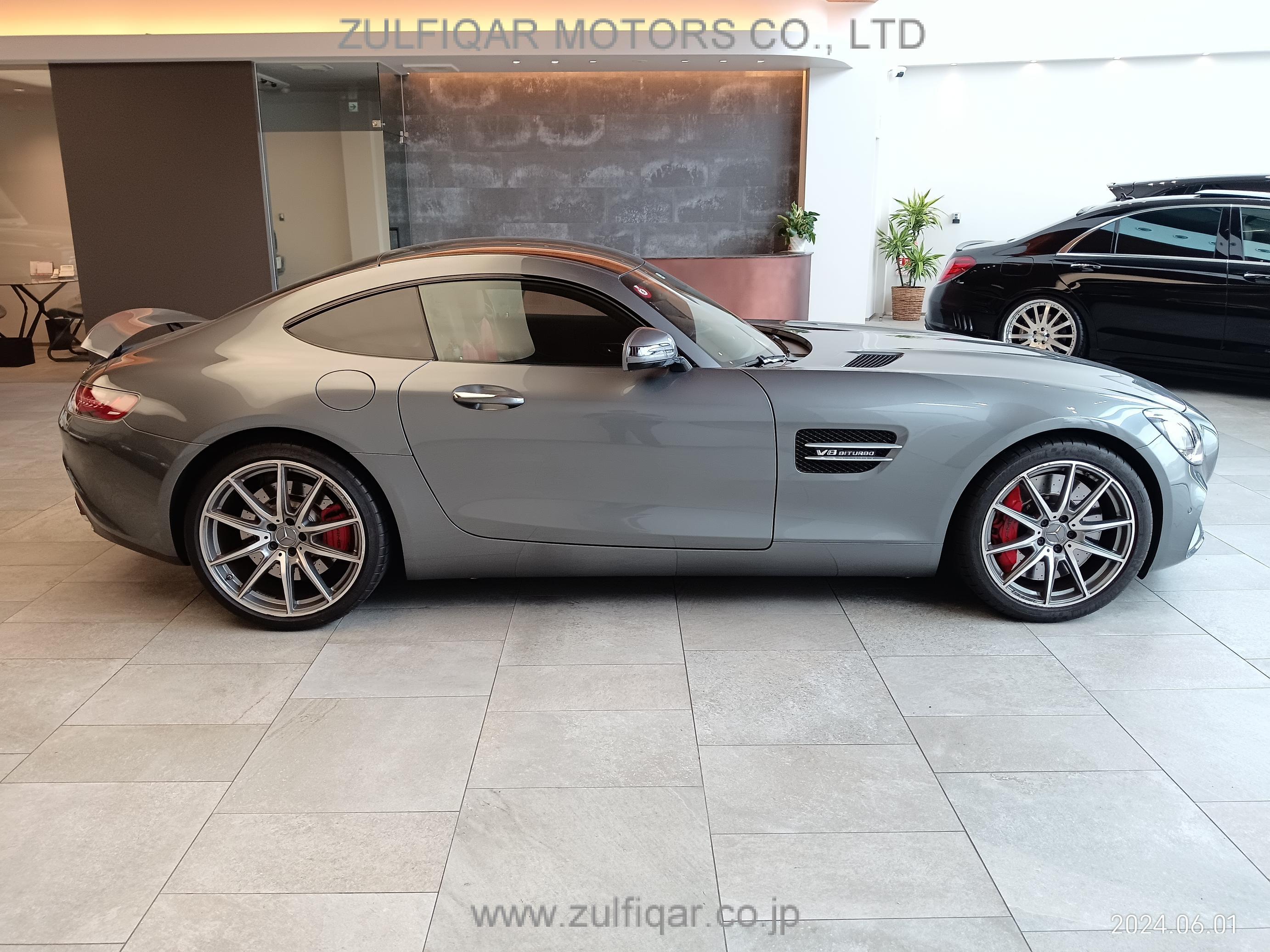 MERCEDES AMG GT 2015 Image 4