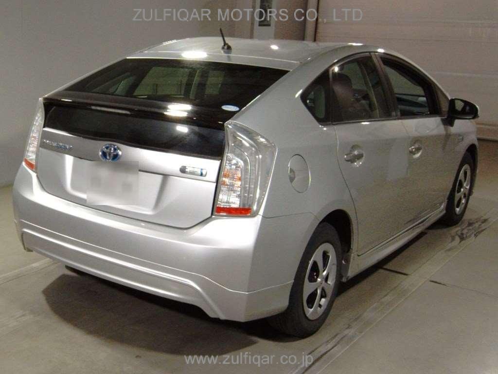 TOYOTA PRIUS PHV 2012 Image 2