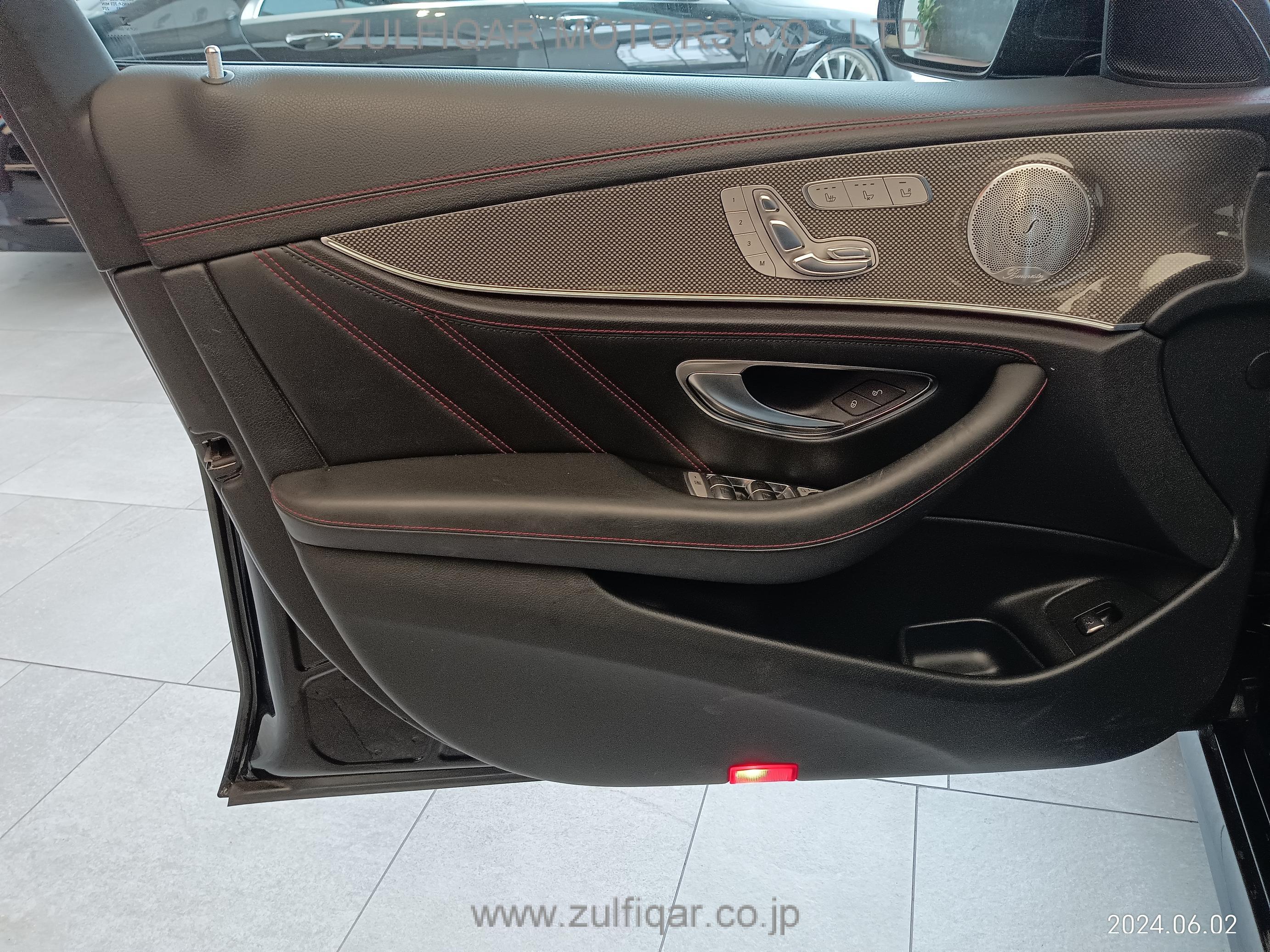 MERCEDES AMG E CLASS 2019 Image 44