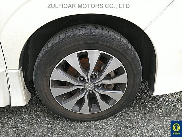 NISSAN SERENA 2017 Image 10