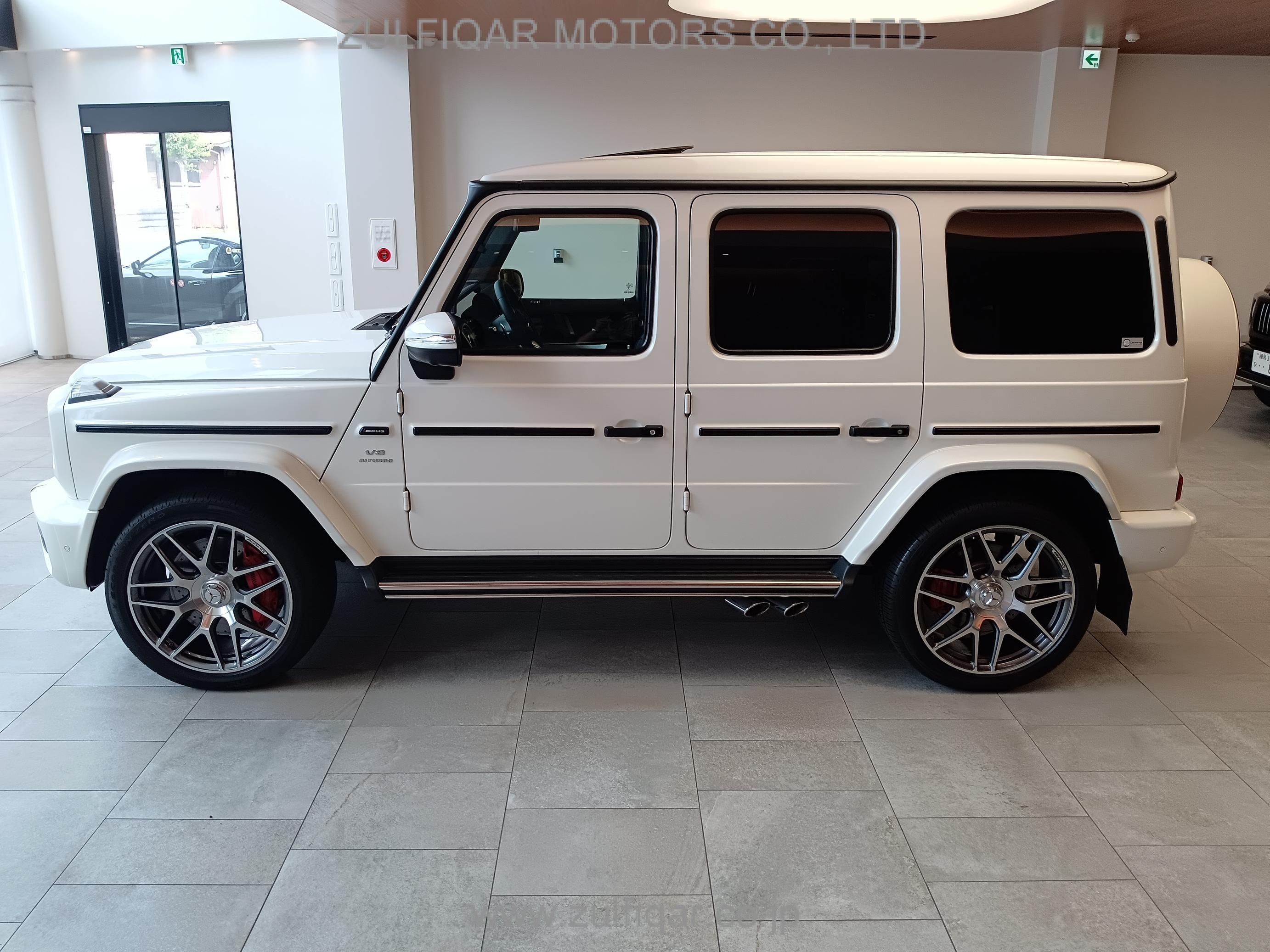 MERCEDES AMG G CLASS 2021 Image 29