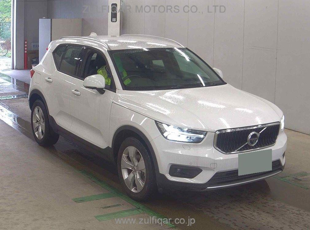 VOLVO XC40 2019 Image 1