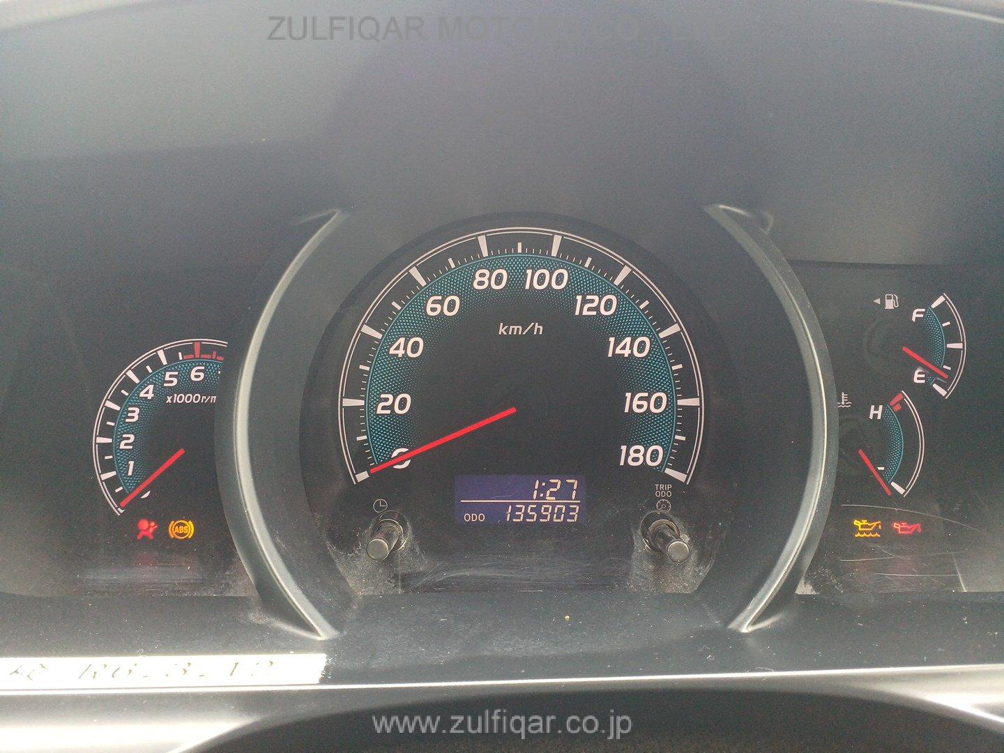 TOYOTA HIACE 2012 Image 31