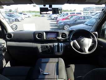 NISSAN NV350 CARAVAN 2017 Image 5