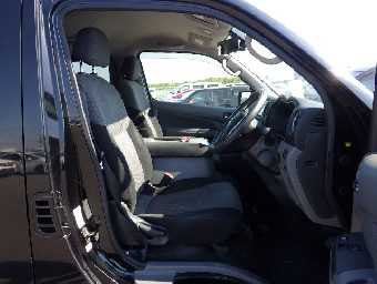 NISSAN NV350 CARAVAN 2017 Image 6