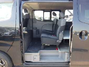 NISSAN NV350 CARAVAN 2017 Image 8