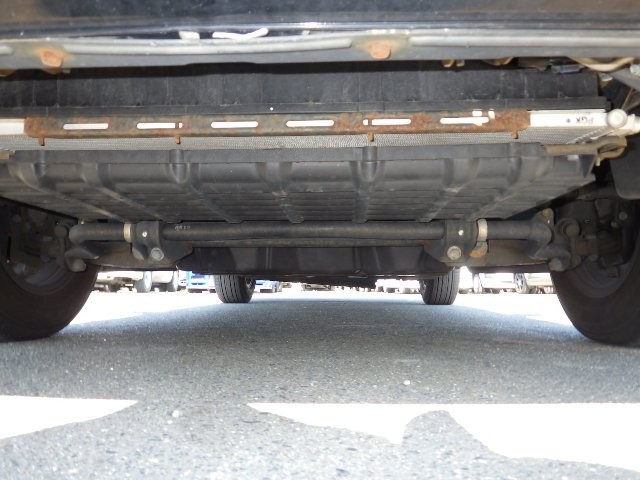 NISSAN NV350 CARAVAN 2017 Image 22