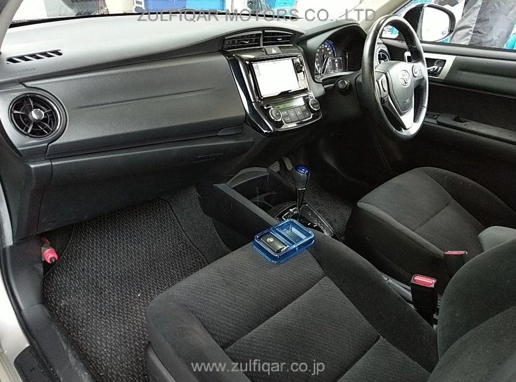 TOYOTA COROLLA AXIO 2016 Image 3