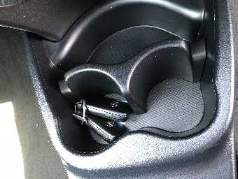 TOYOTA VITZ 2018 Image 19