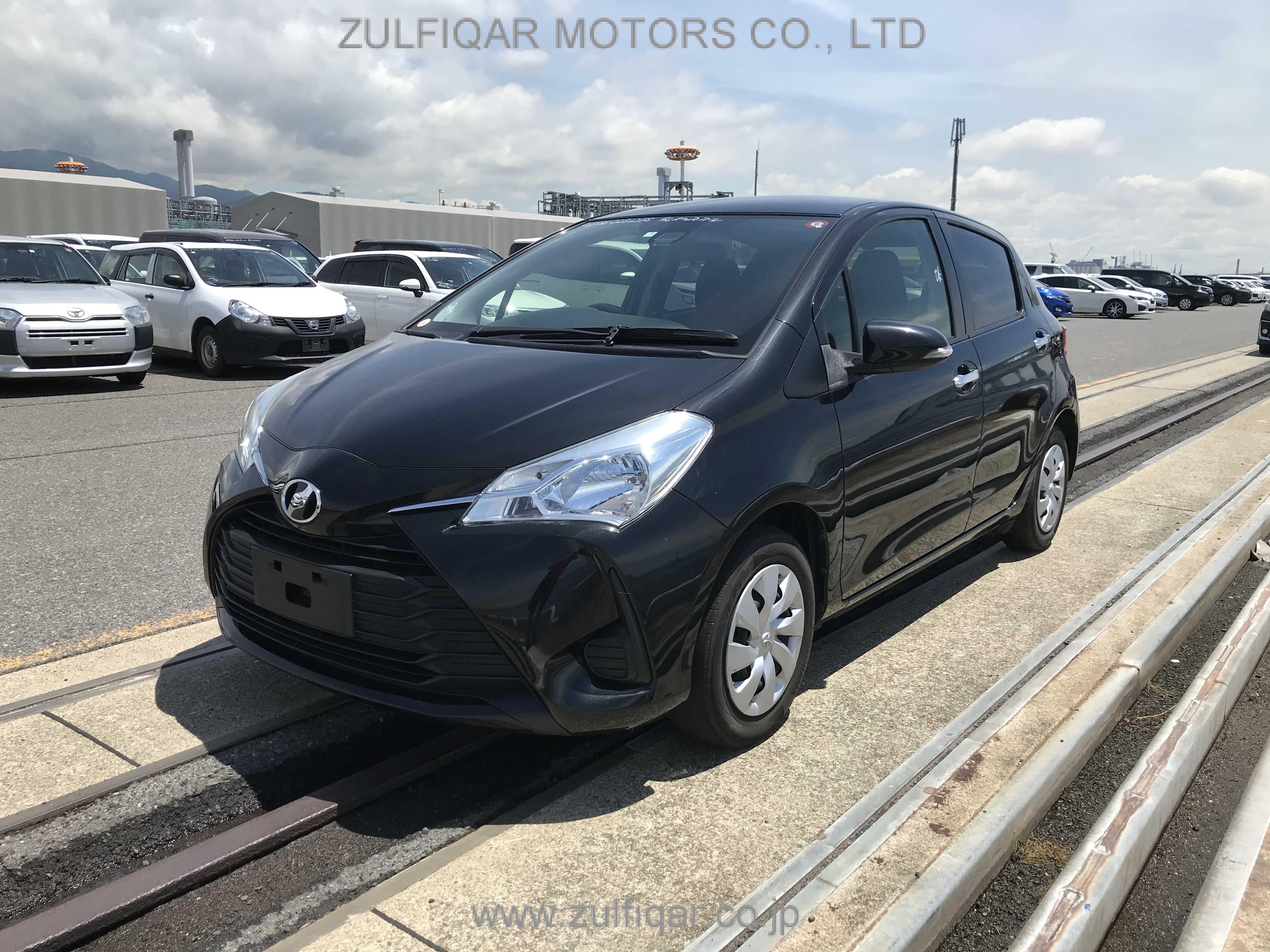 TOYOTA VITZ 2018 Image 10